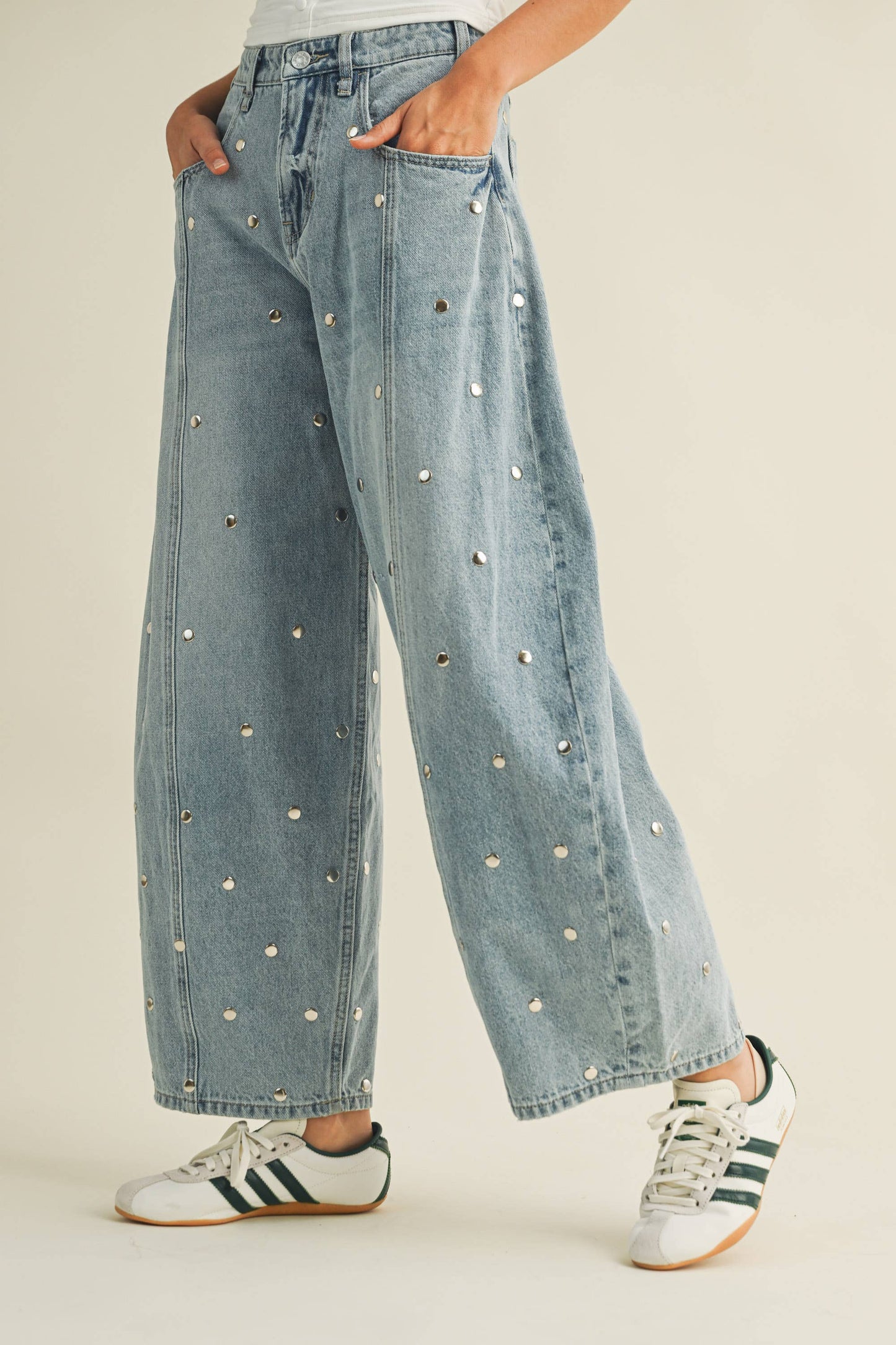 Sadie Stud Barrel Jeans