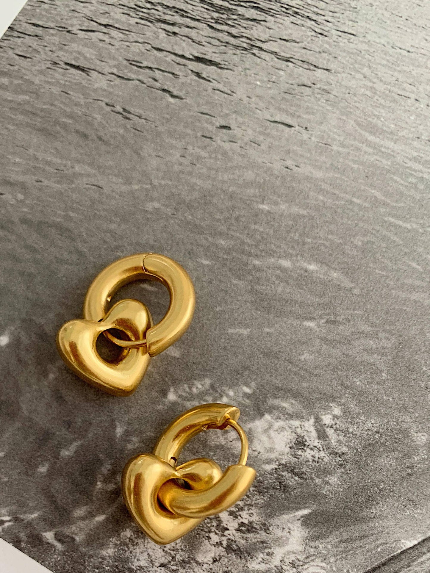 Dabria Heart Hoop Earring | Waterproof Jewelry
