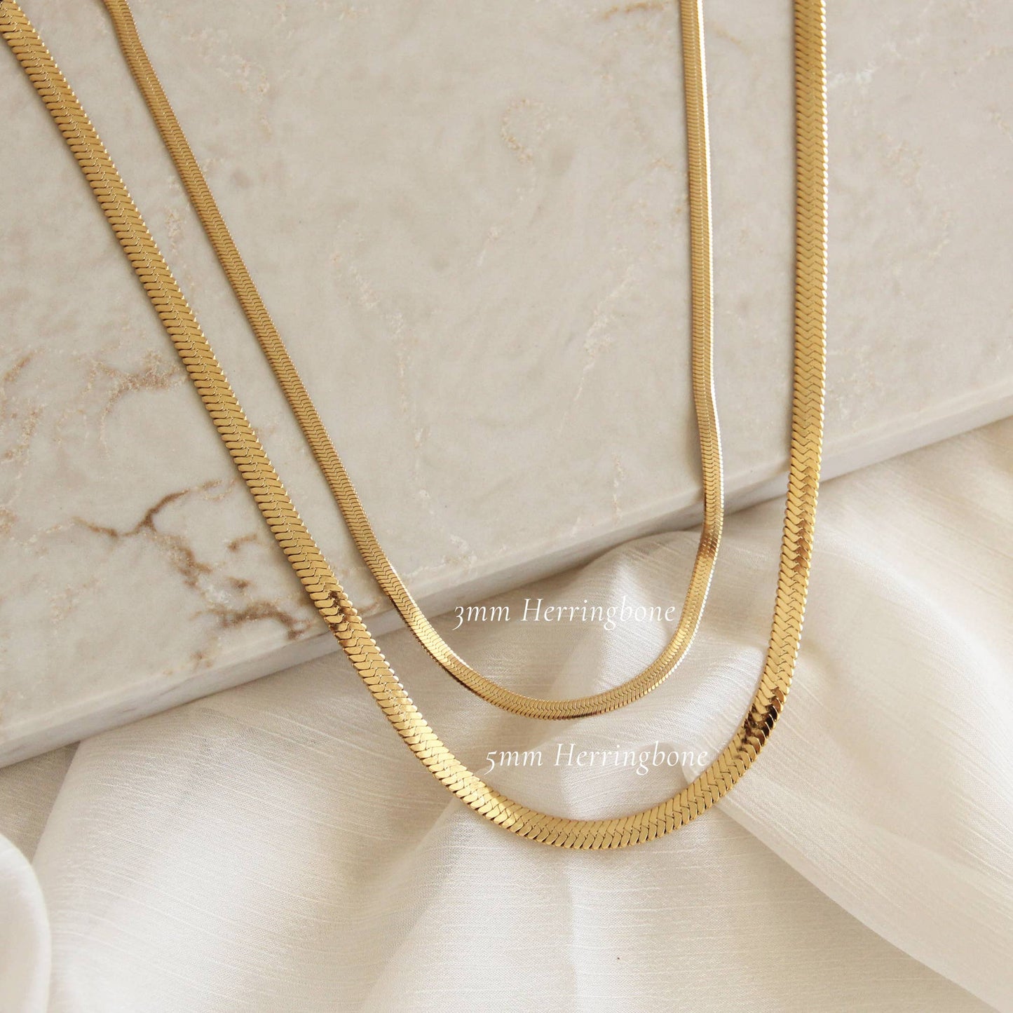 Kendall Herringbone Chain Necklace | Waterproof Jewelry