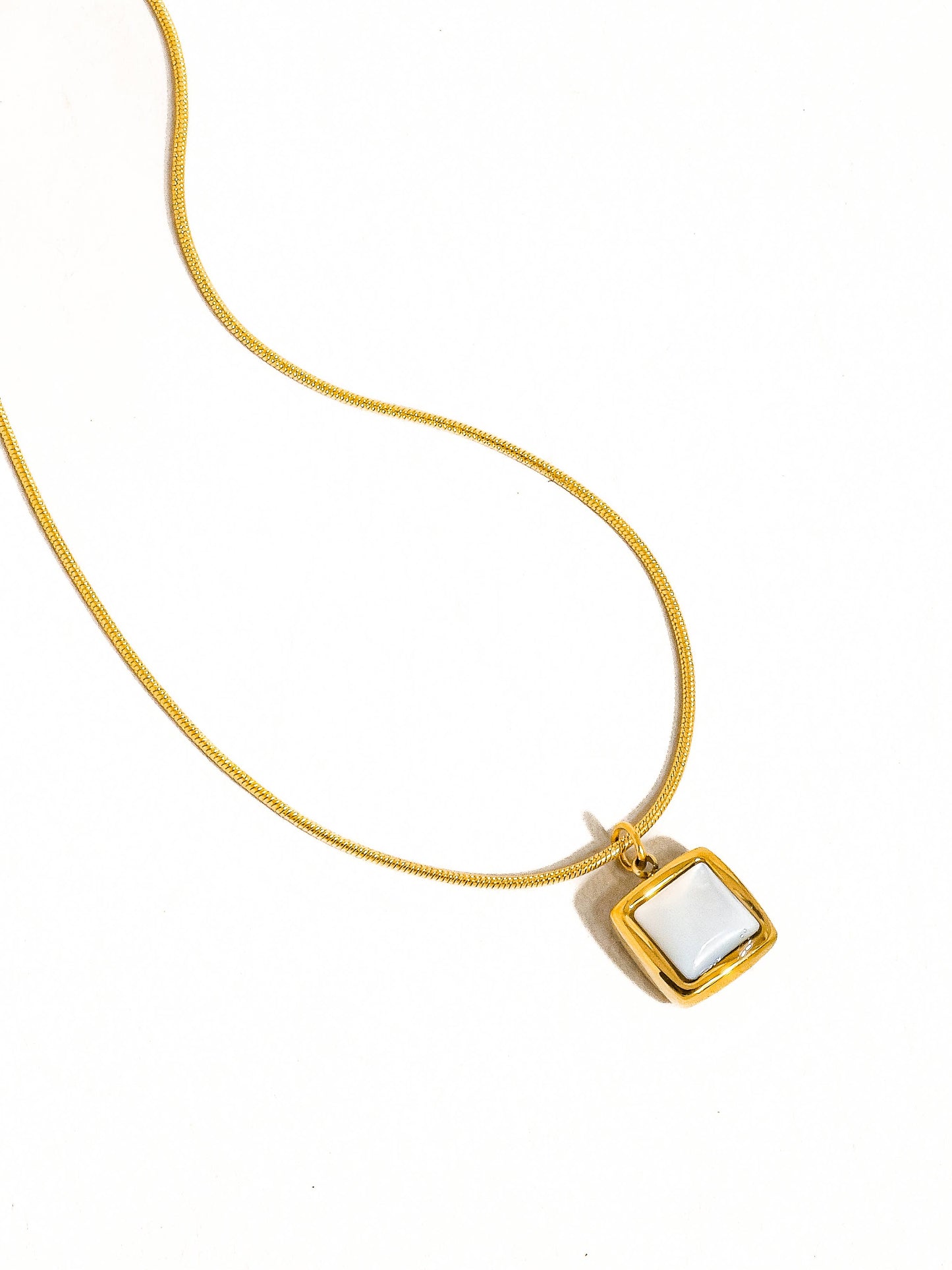 Berrie Square Shell Necklace | Waterproof Jewelry