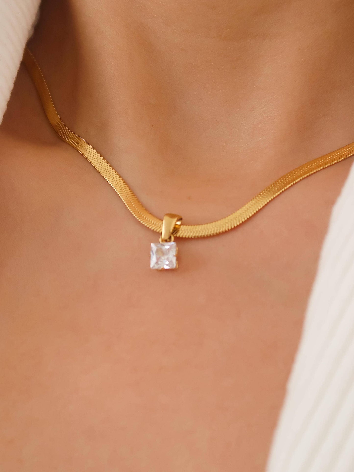 Blanc Necklace | Waterproof Jewelry