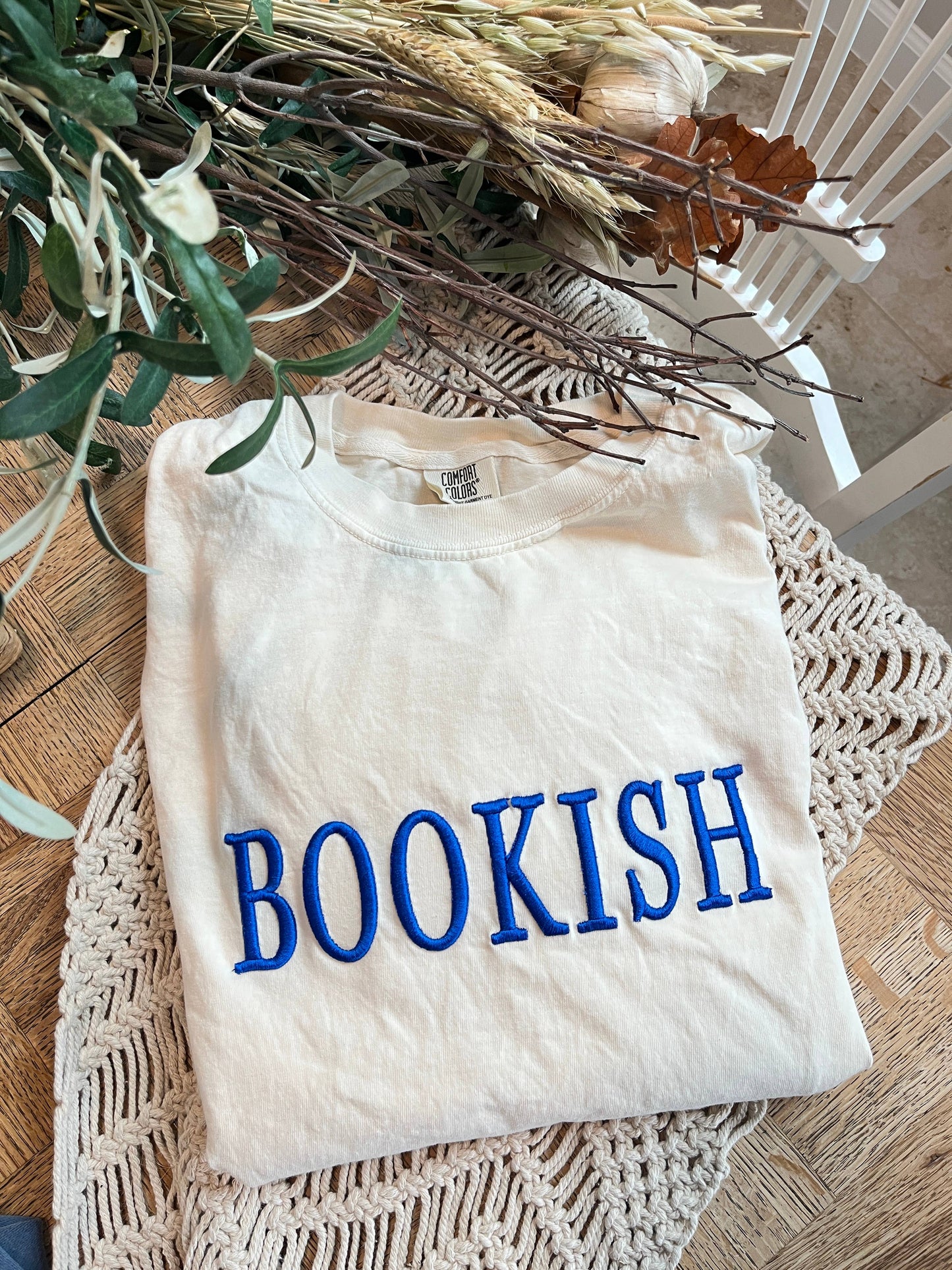 Bookish Puff Tee