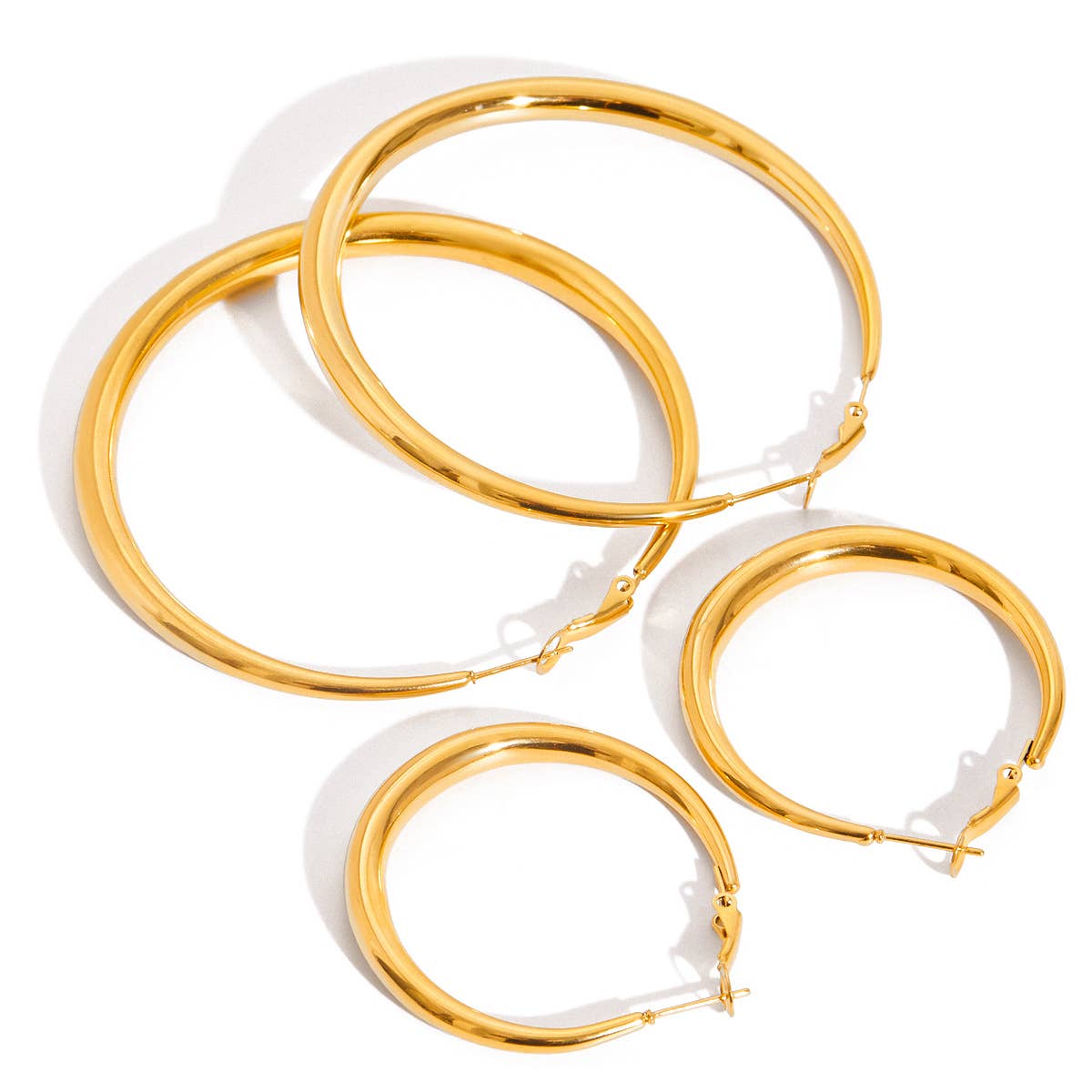 Brinn Hoop Earring | Waterproof Jewelry