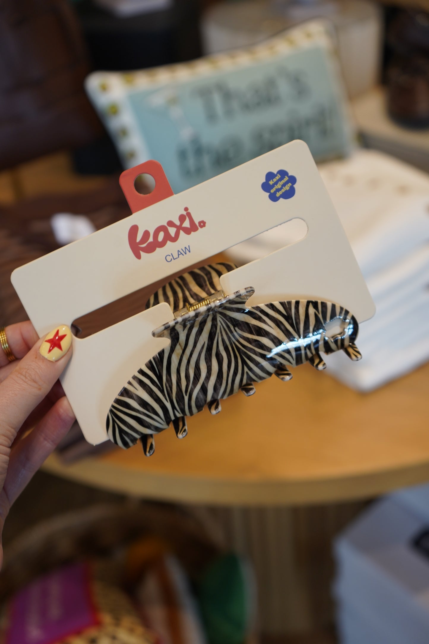 Zebra Girl Claw | KAXI