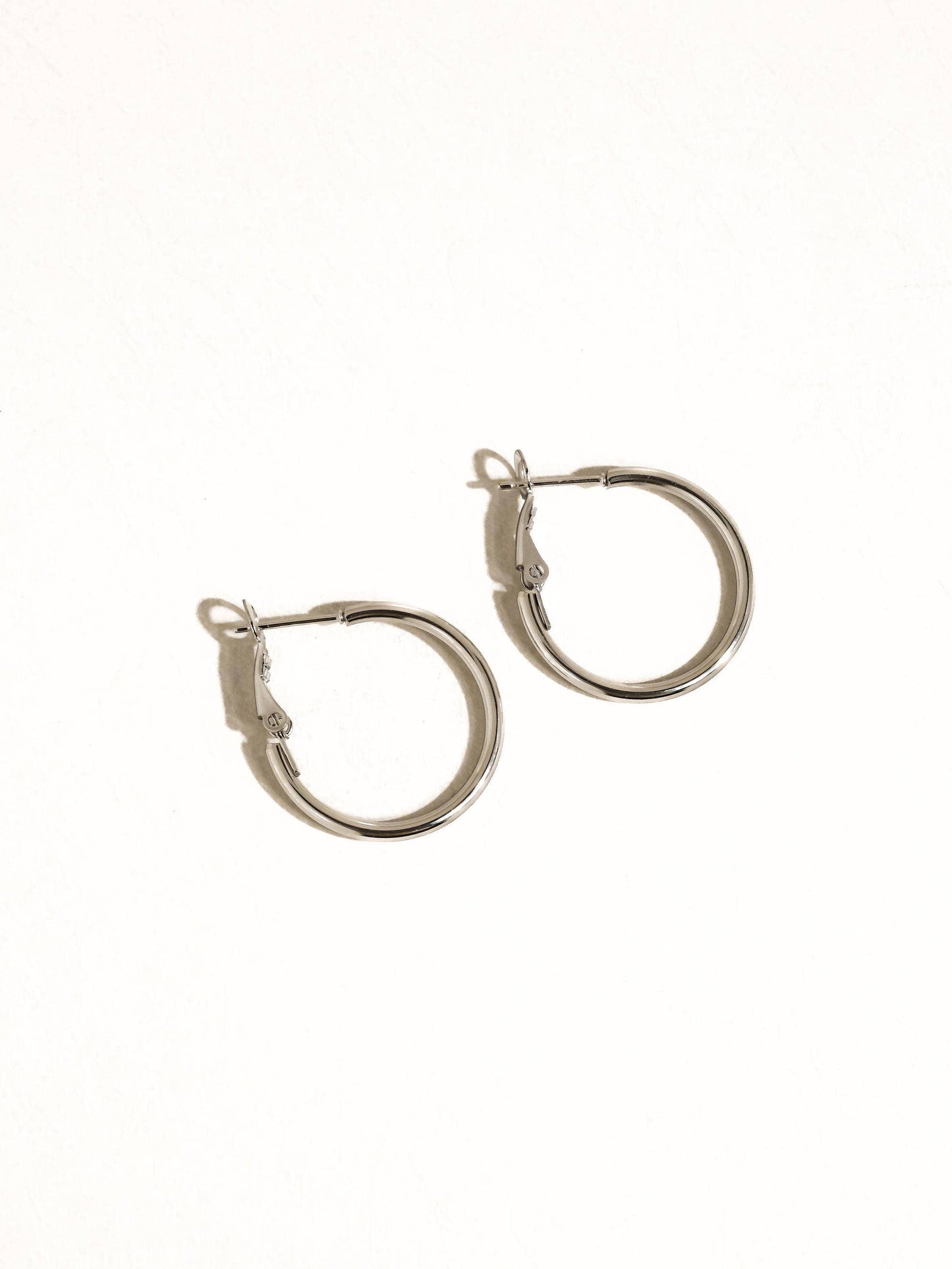 Ellee Classic Hoop Earring | Waterproof Jewelry