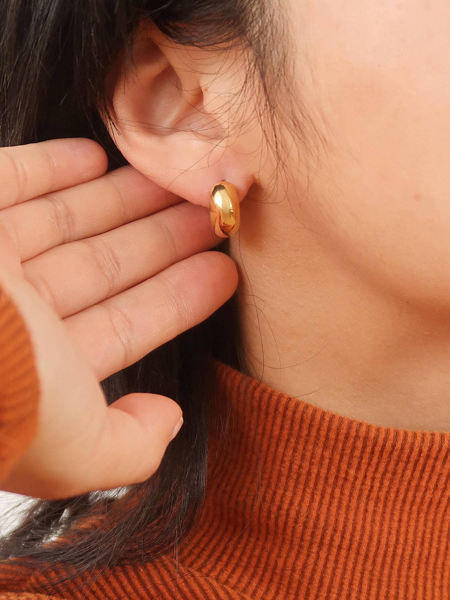 Birdie Small Classic Hoop Earring | Waterproof Jewelry
