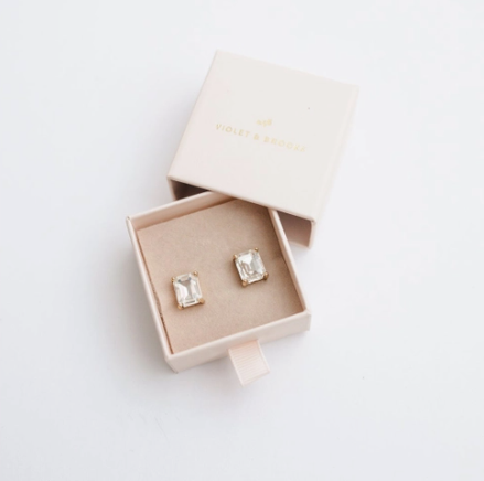 Everlyn Studs