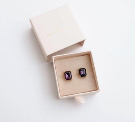 Everlyn Studs