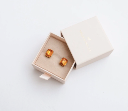 Everlyn Studs