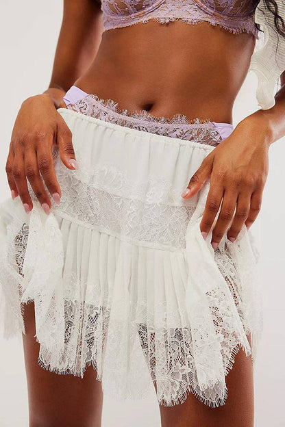 Brinn Lace Tiered Mini Skirt
