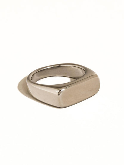 Glayce Classic Signet Ring | Waterproof Jewelry