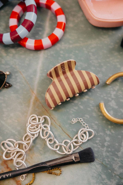 Girlhood Midi Claw | KAXI