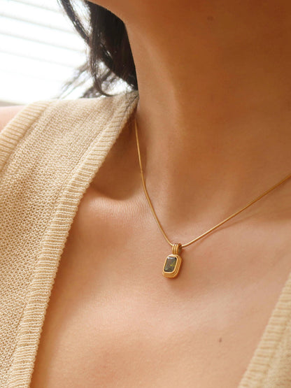 Maeve Stone Necklace | Waterproof Jewelry