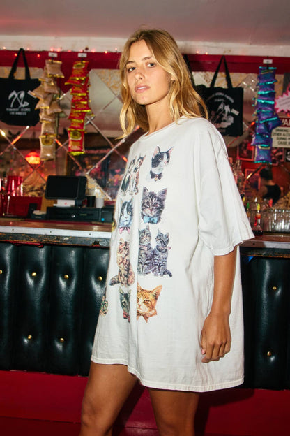 Lovely Cats Oversized Tee