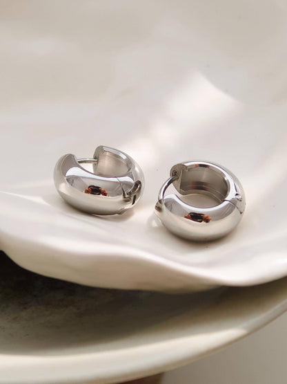 Birdie Small Classic Hoop Earring | Waterproof Jewelry