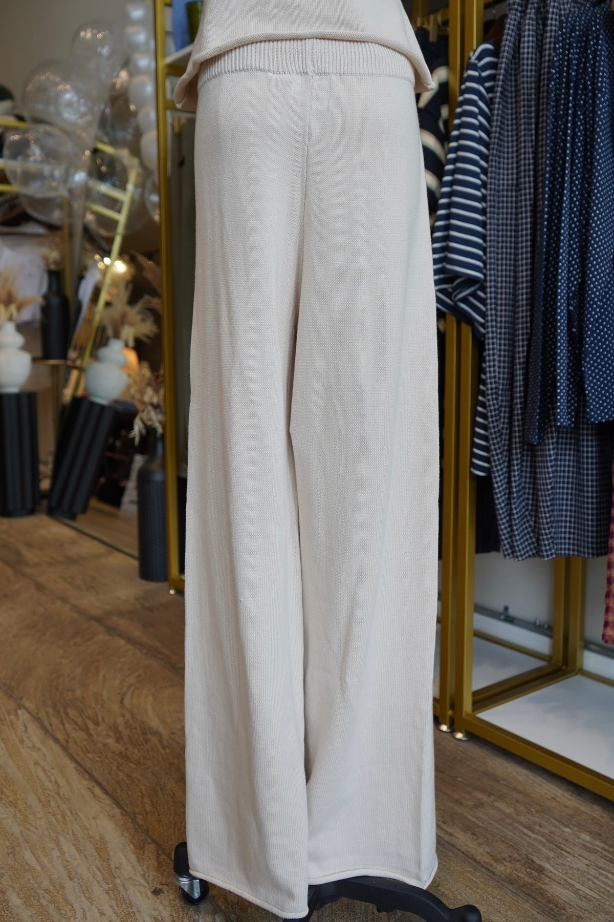 Lucy Knit Pants
