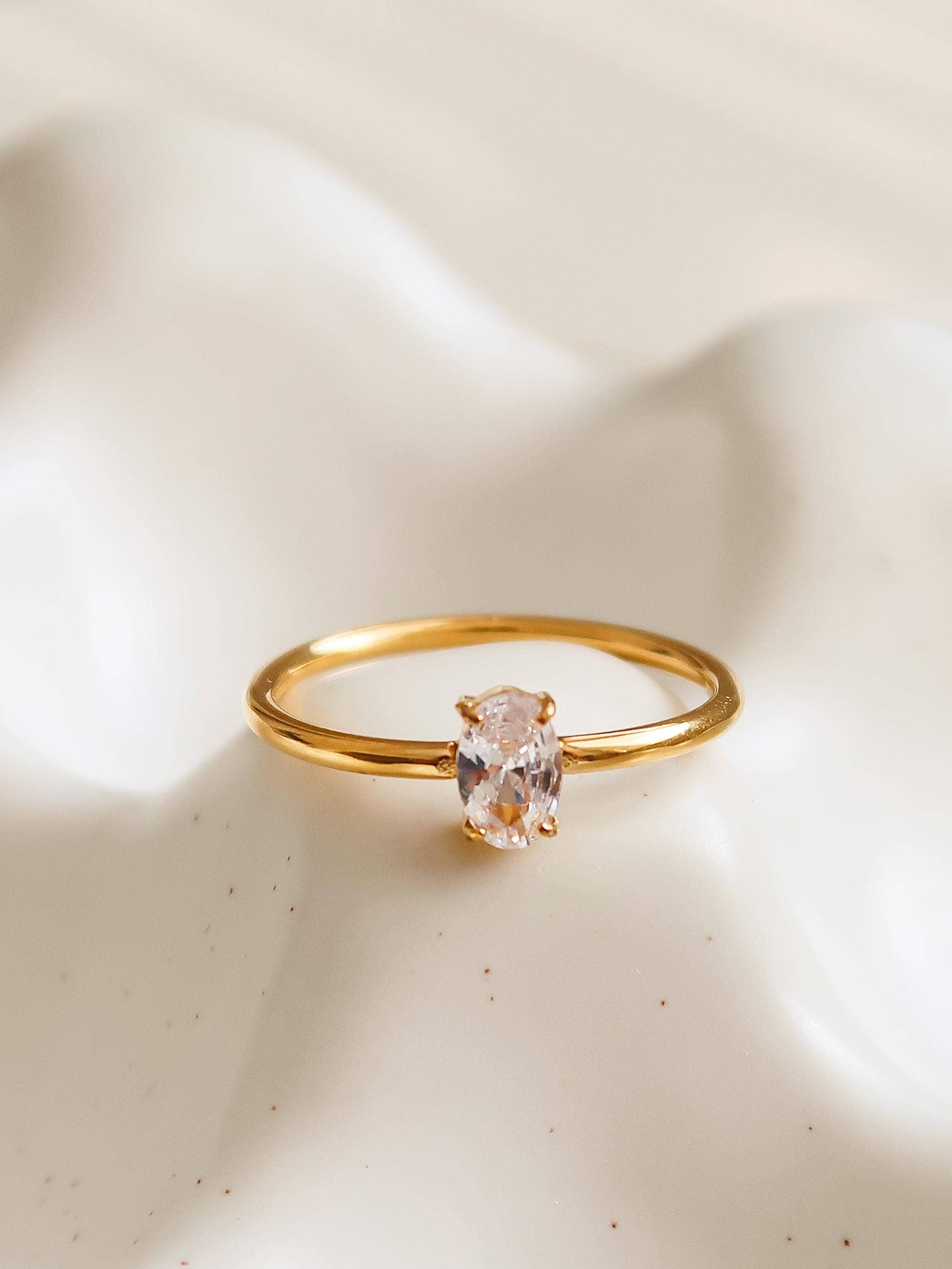 Anna Oval Ring | Waterproof Jewelry