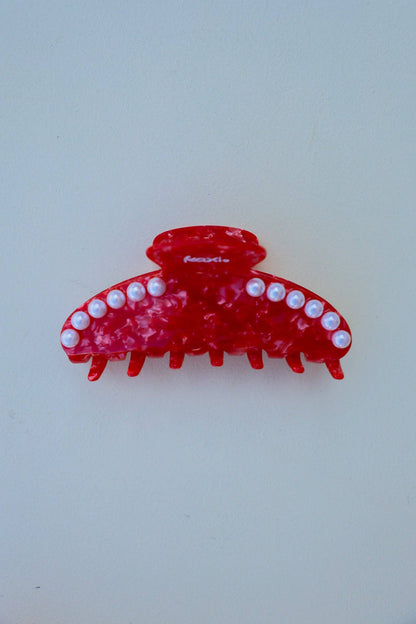 Holiday Pearl Claw | KAXI