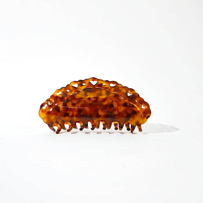 Lace Claw