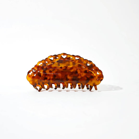 Lace Claw