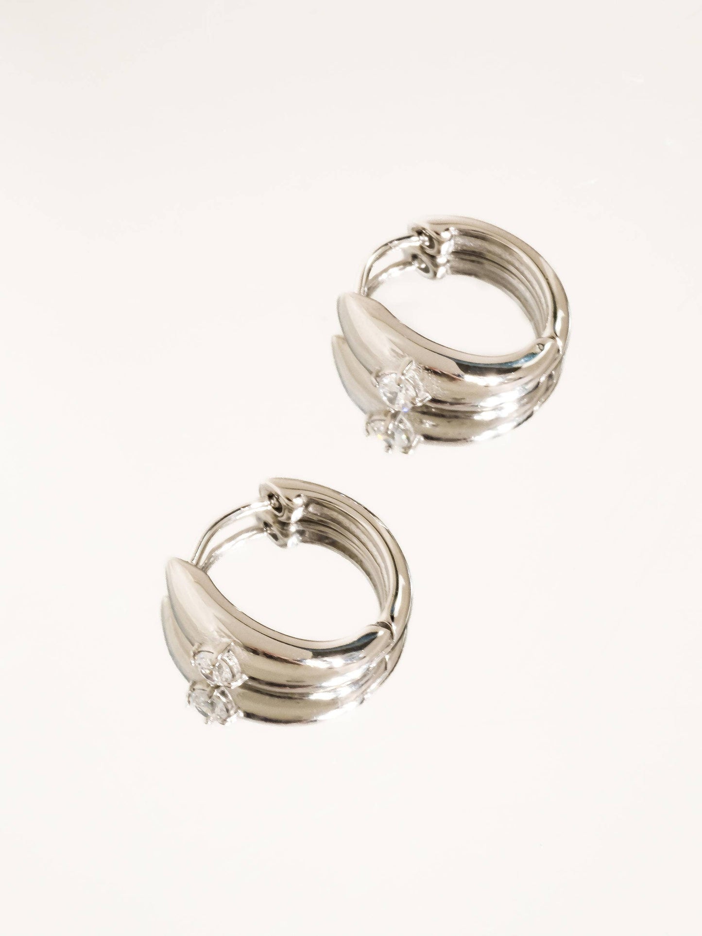 Dazzle Solitaire Hoop Earrings | Waterproof Jewelry