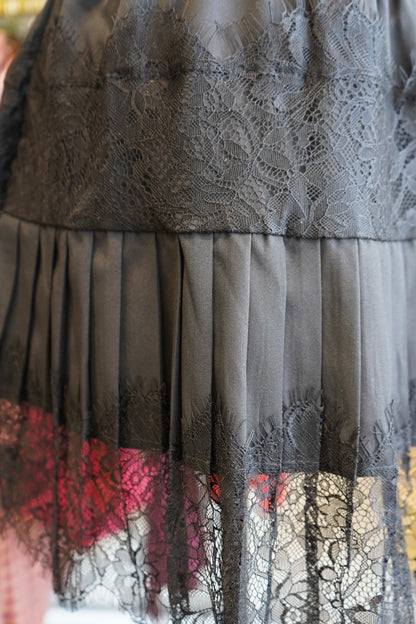 Brinn Lace Tiered Mini Skirt