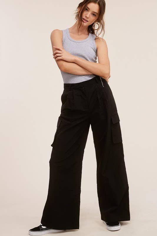 Chels Wide-Leg Cargo Pants