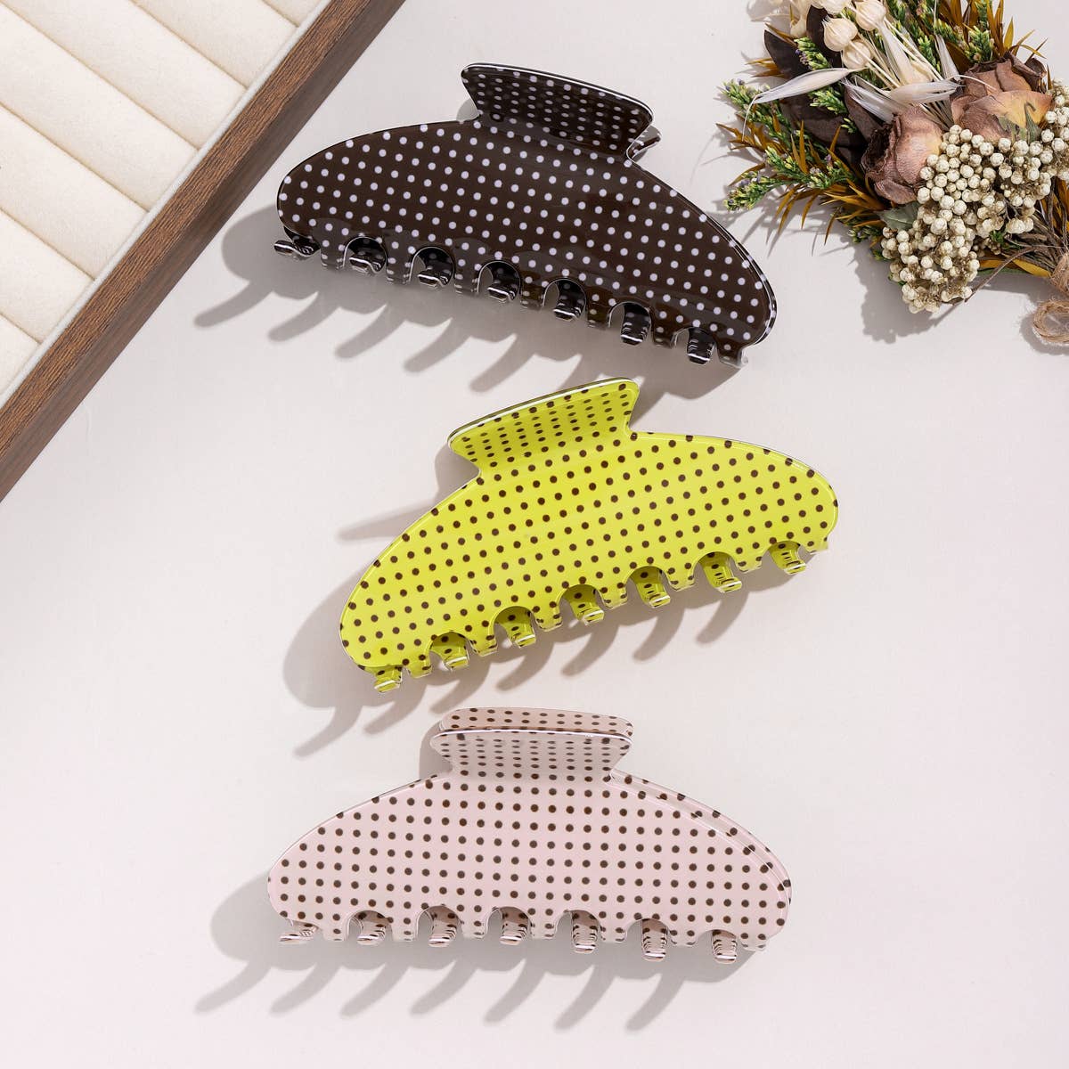 Millie Polka Dot Claw