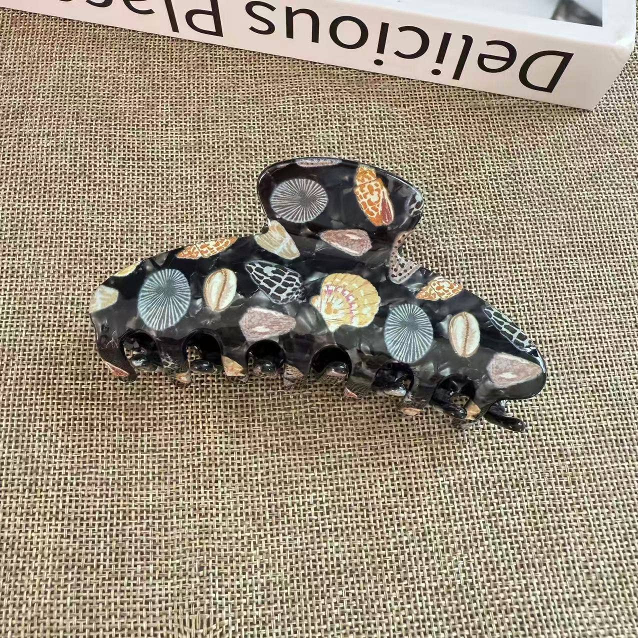 Seashell Hair Claw