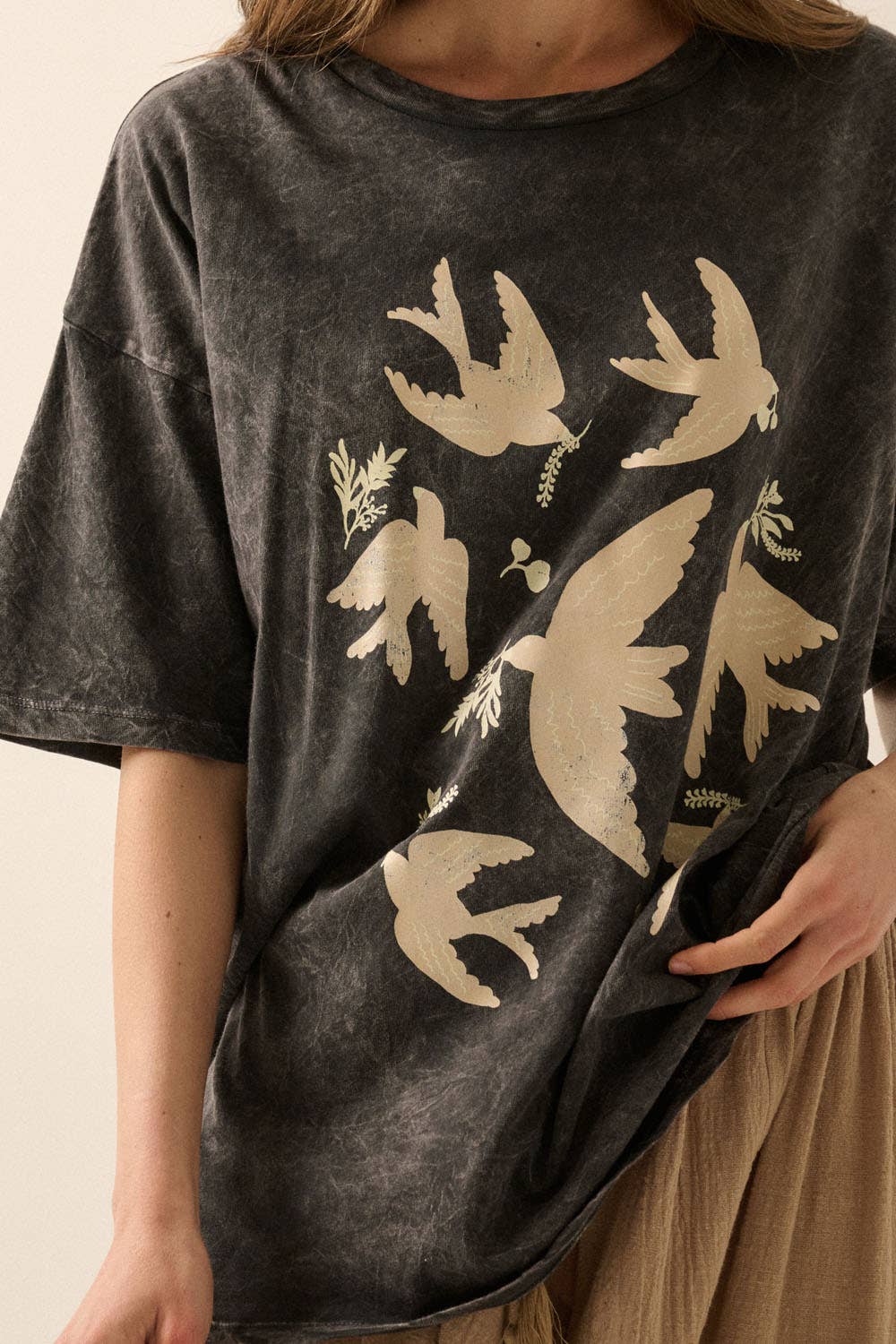 Dove Oversized Graphic Tee