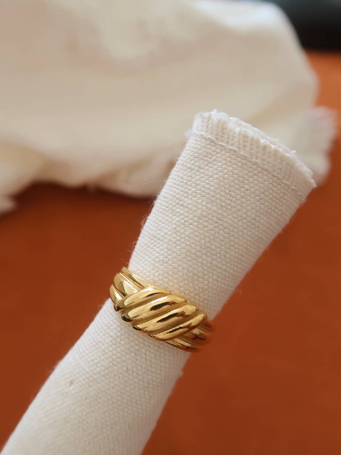 Duvette Twisted Dome Ring | Waterproof Jewelry