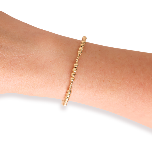 Scottie Bracelet in Gold | BEADED BLONDES
