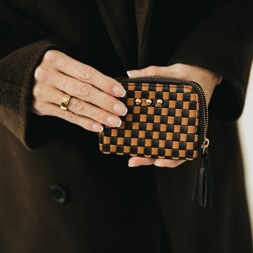 Wynona Woven Wallet | PRETTY SIMPLE