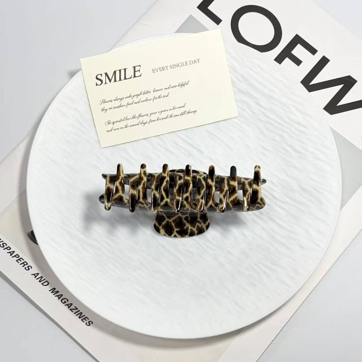 Classic Leopard Print Hair Claw