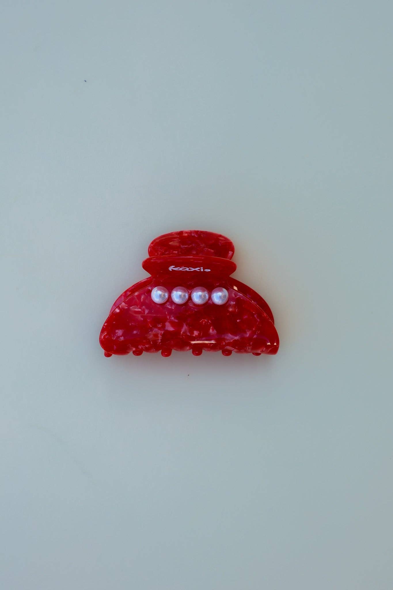 Holiday Pearl Claw | KAXI