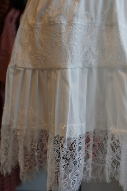 Brinn Lace Tiered Mini Skirt