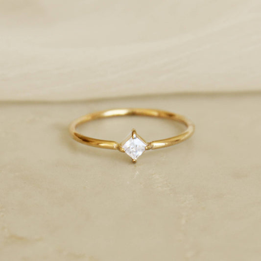 Brinn Dainty Ring | Waterproof Jewelry
