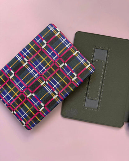 Sugarplum Plaid | Kindle Cover