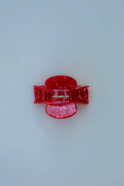 Holiday Pearl Claw | KAXI