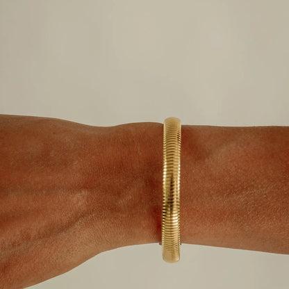 The Ribbed Bangle Small | WATERPROOF JEWELRY