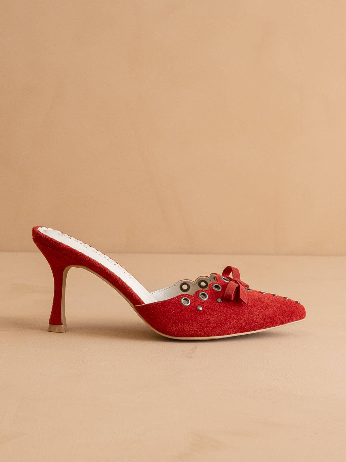 The Meridian Red | Kitten Heel