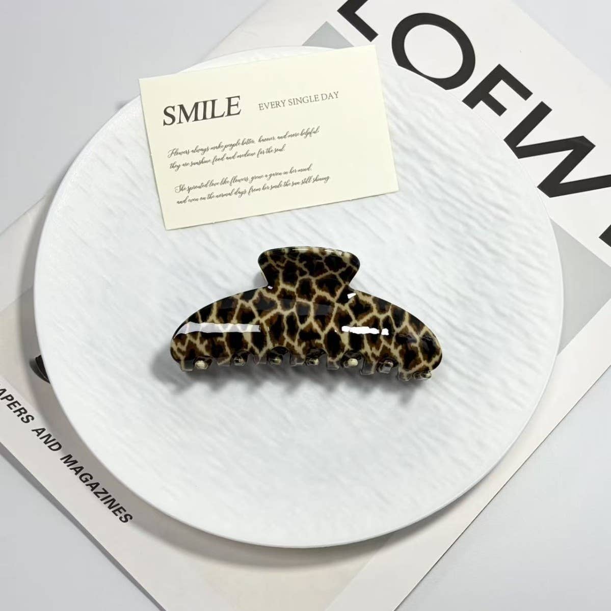 Classic Leopard Print Hair Claw