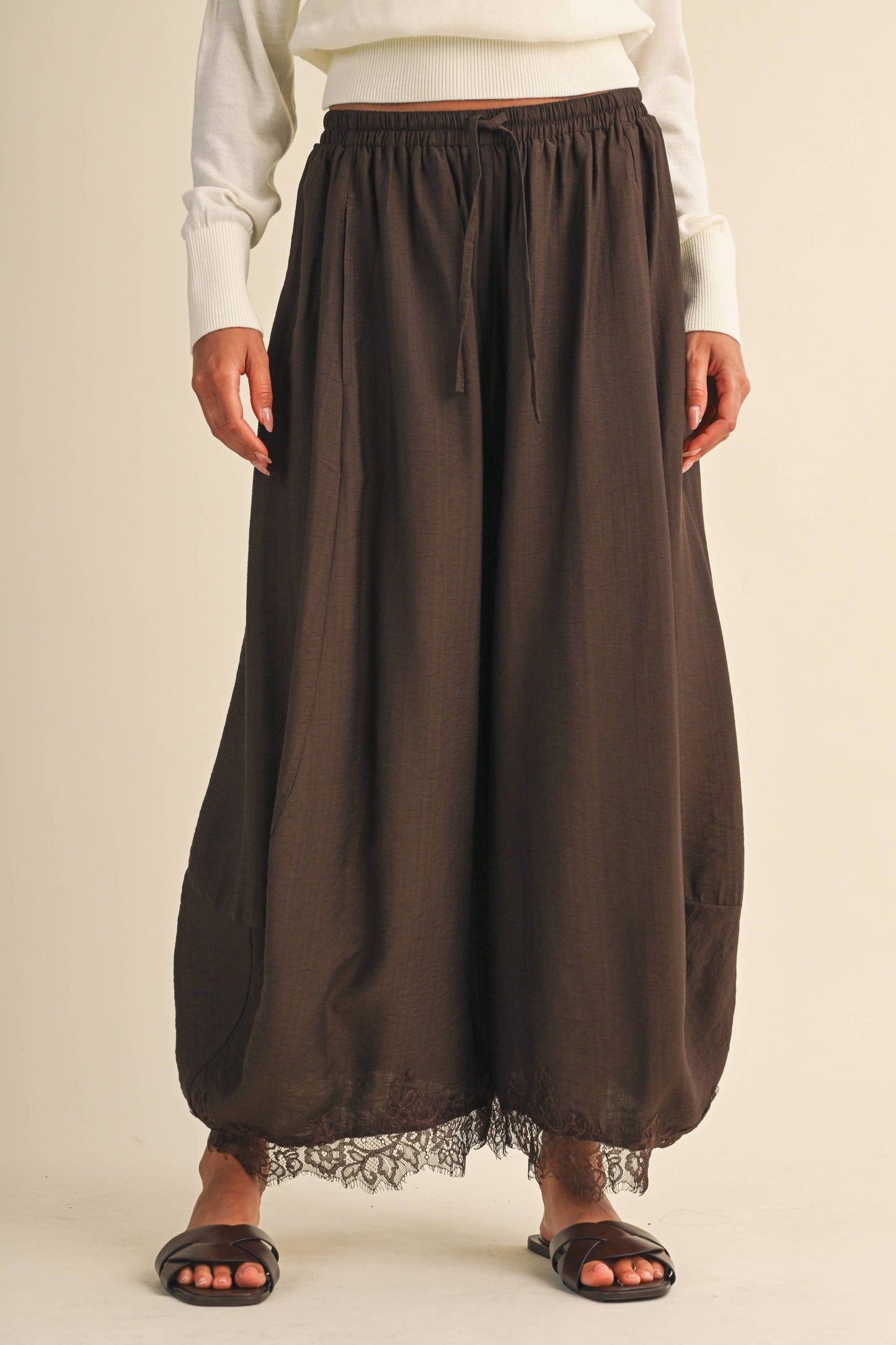 Latte Lace Barrel Pants