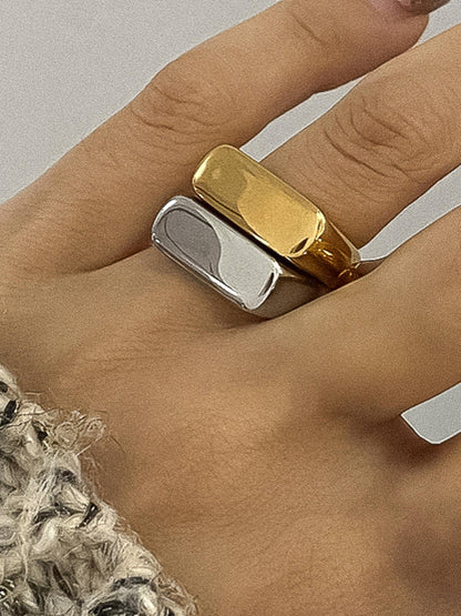 Glayce Classic Signet Ring | Waterproof Jewelry