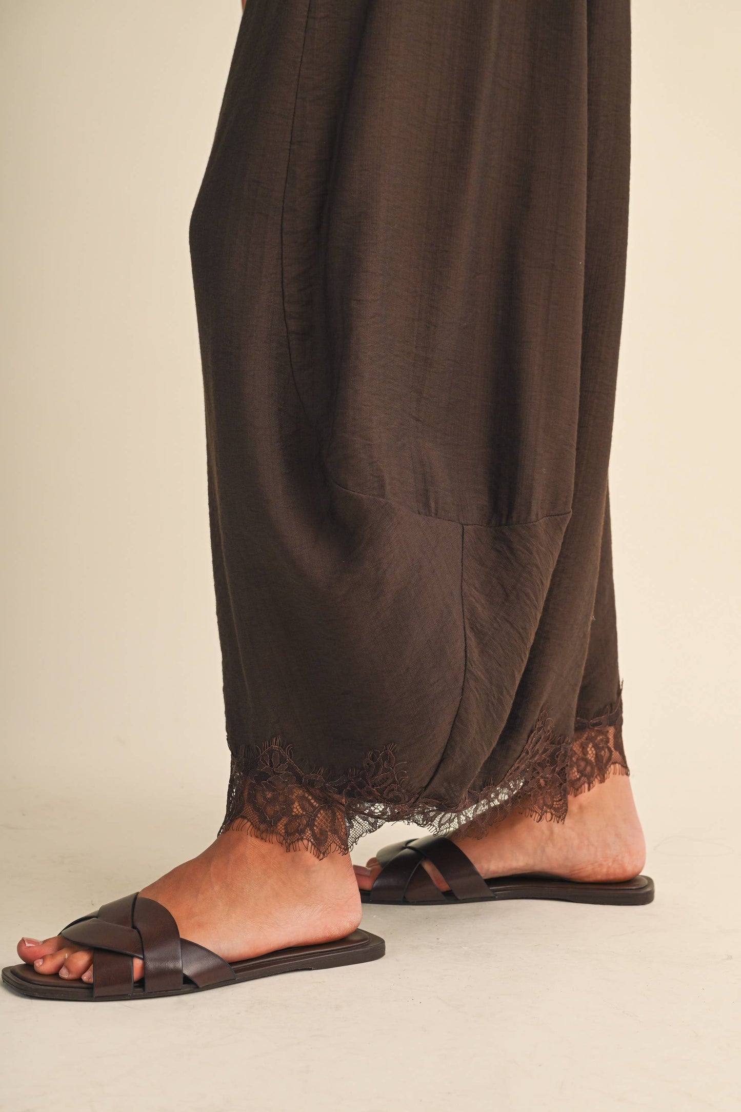 Latte Lace Barrel Pants