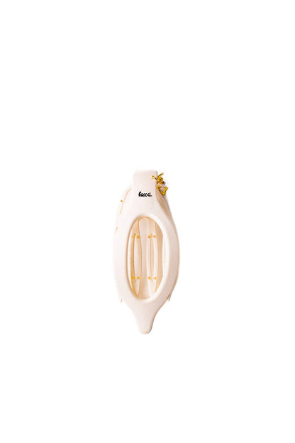 Charmed 2.0 Lay Down Claw | KAXI