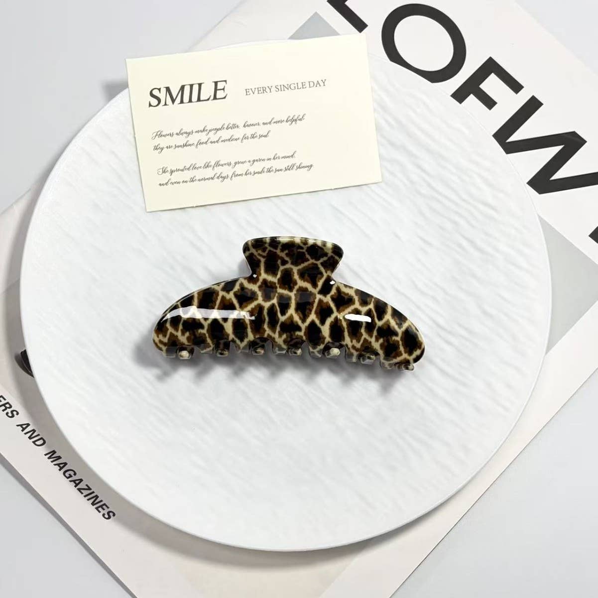 Classic Leopard Print Hair Claw