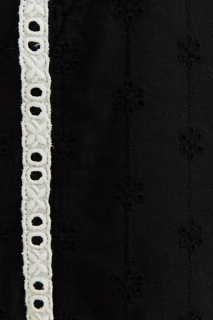 Piper Lace Eyelet Shorts