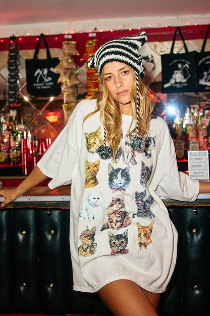 Lovely Cats Oversized Tee