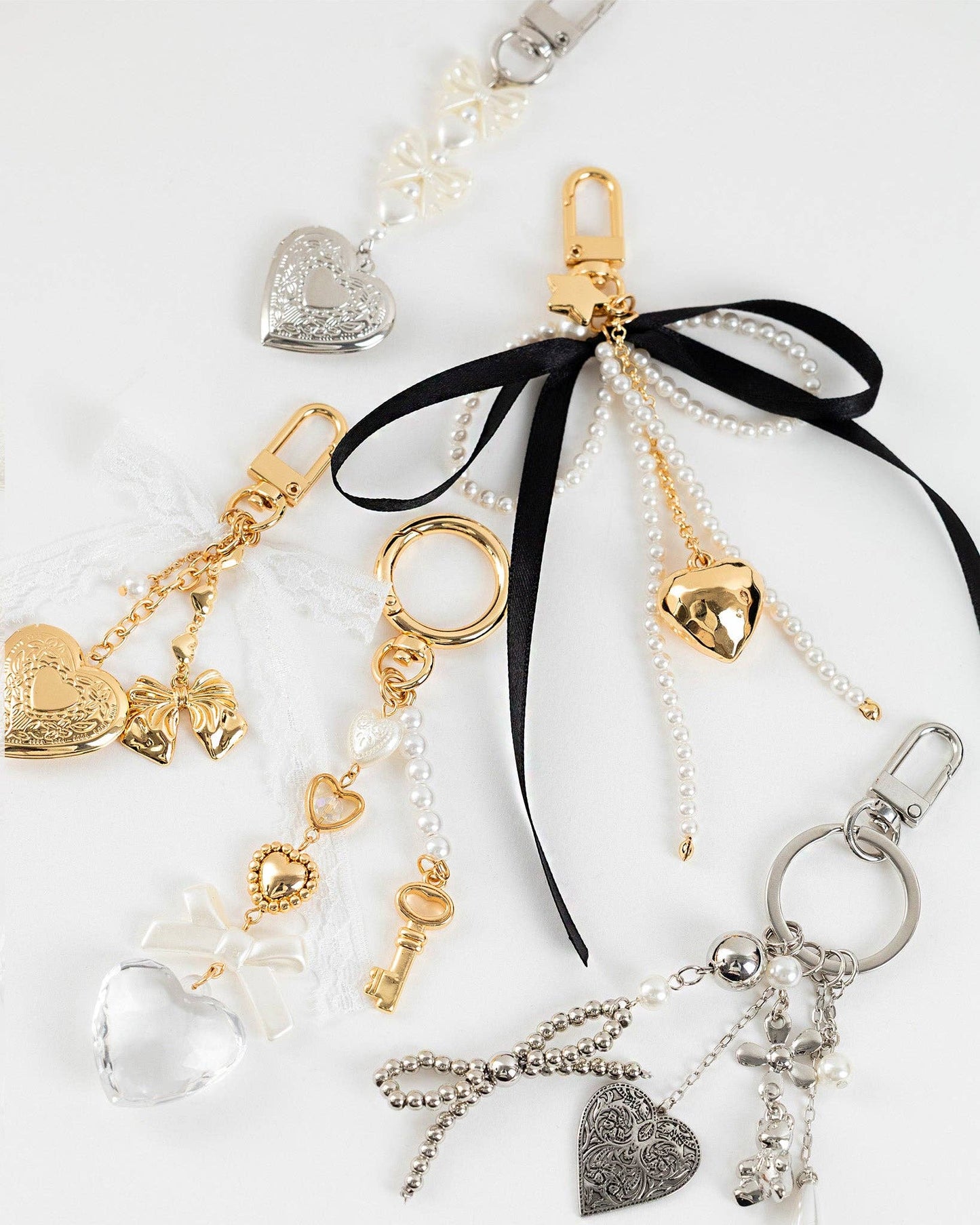 Trinn Pearl Bow Bag Charm